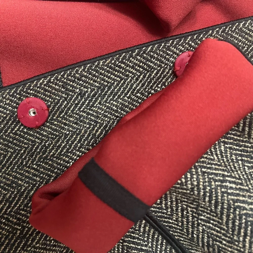 Jacket - Picture 2 of 4